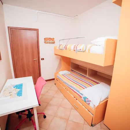 Διαμέρισμα Charming Salvator Rosa 